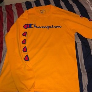 Champions longe sleeve(medium)